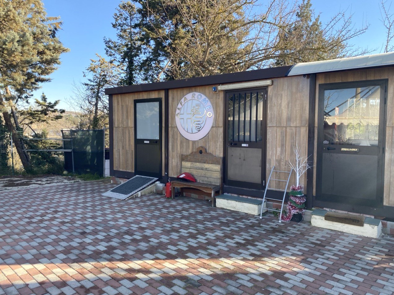 Matera – Affitto Grande Piazzale Commerciale D/8 ad Alta Visibilità