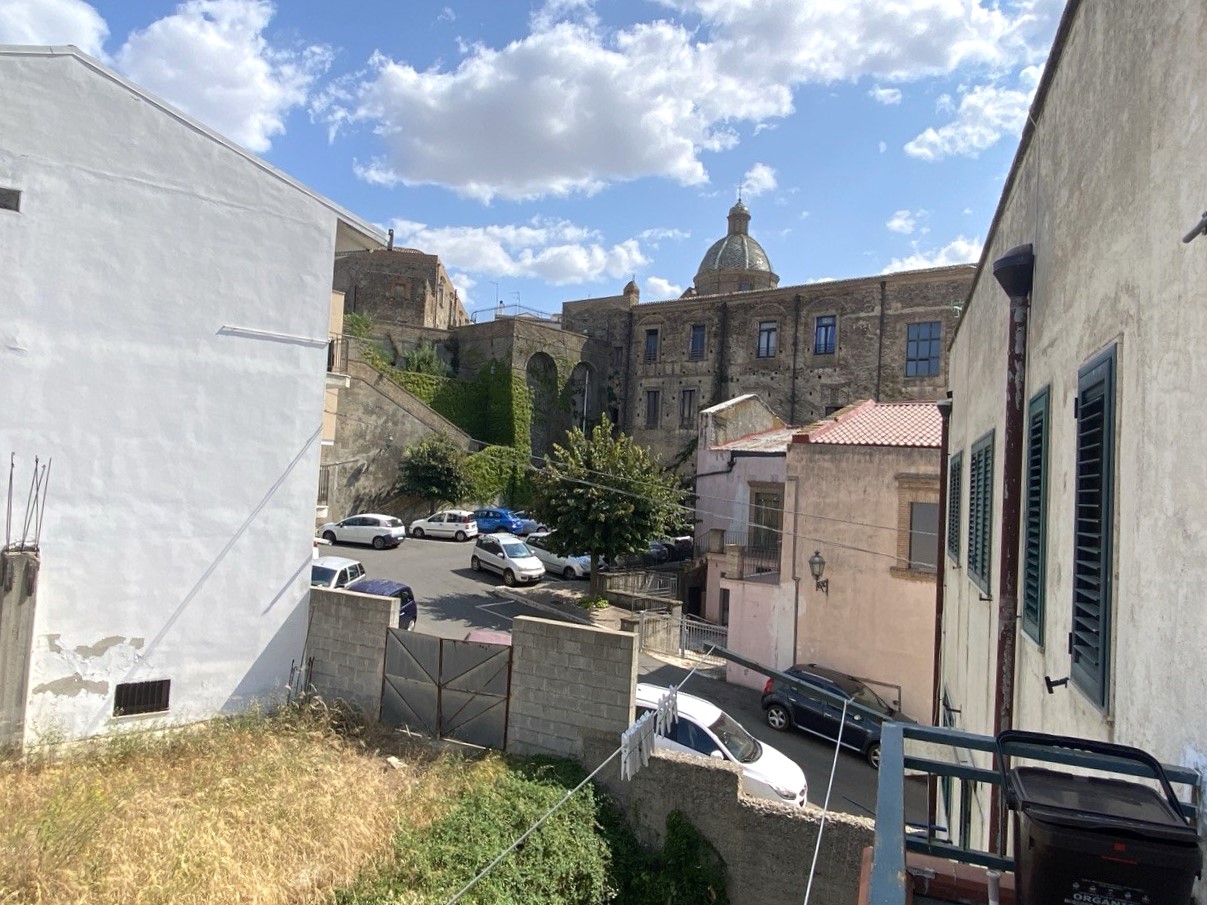 Ferrandina, la casa che aspetta il tuo tocco